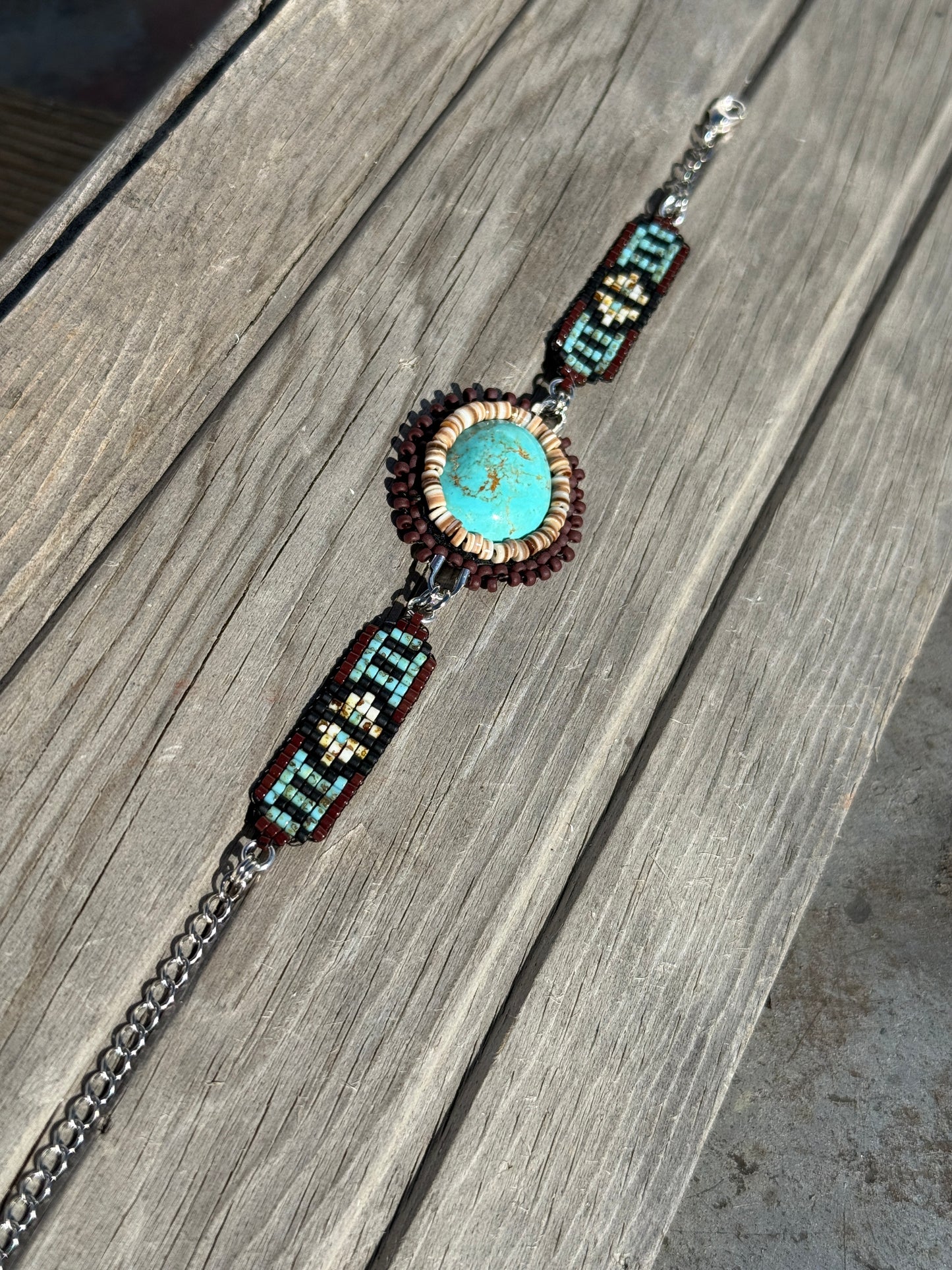 Kingman Turquoise set cab w/ Voluta Shell Bracelet